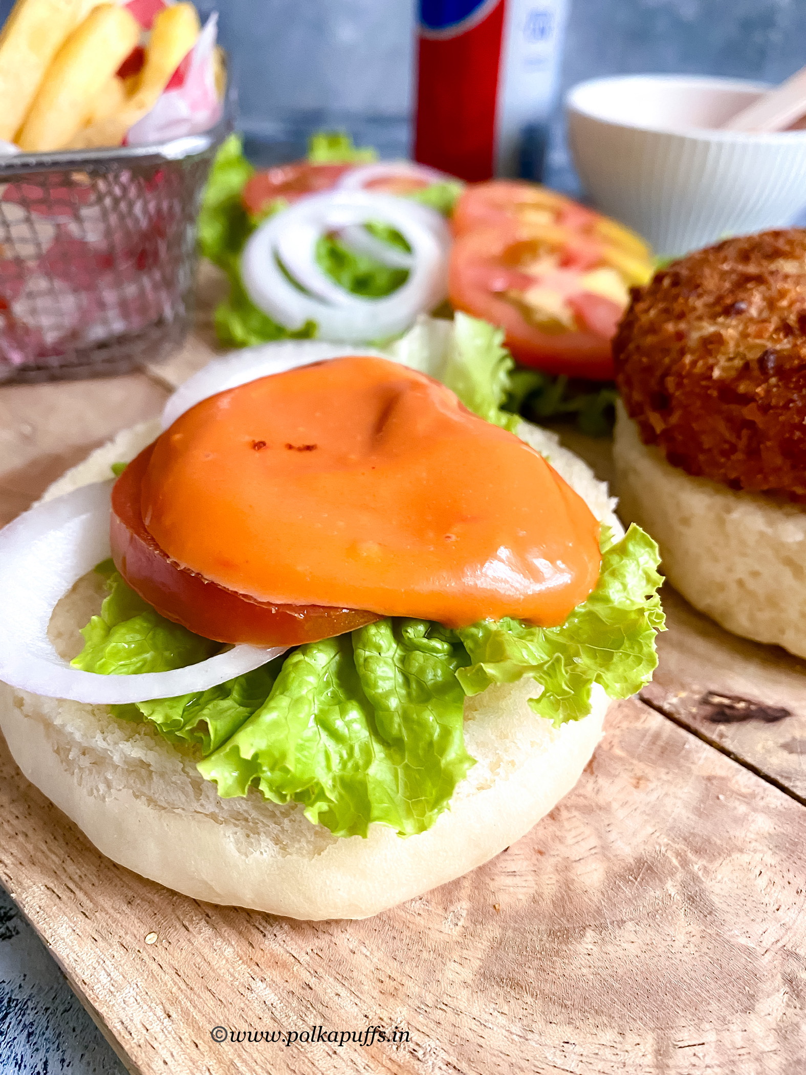 Aloo Tikki Burger | Vegan Aloo Tikki Burger - Polka Puffs